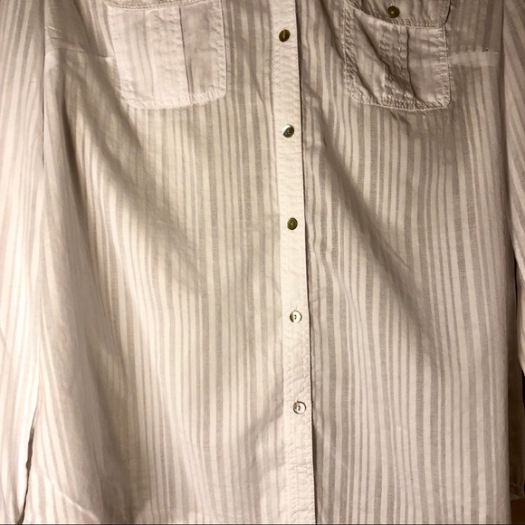 💕Express button down dress shirt - Picture 3 of 6